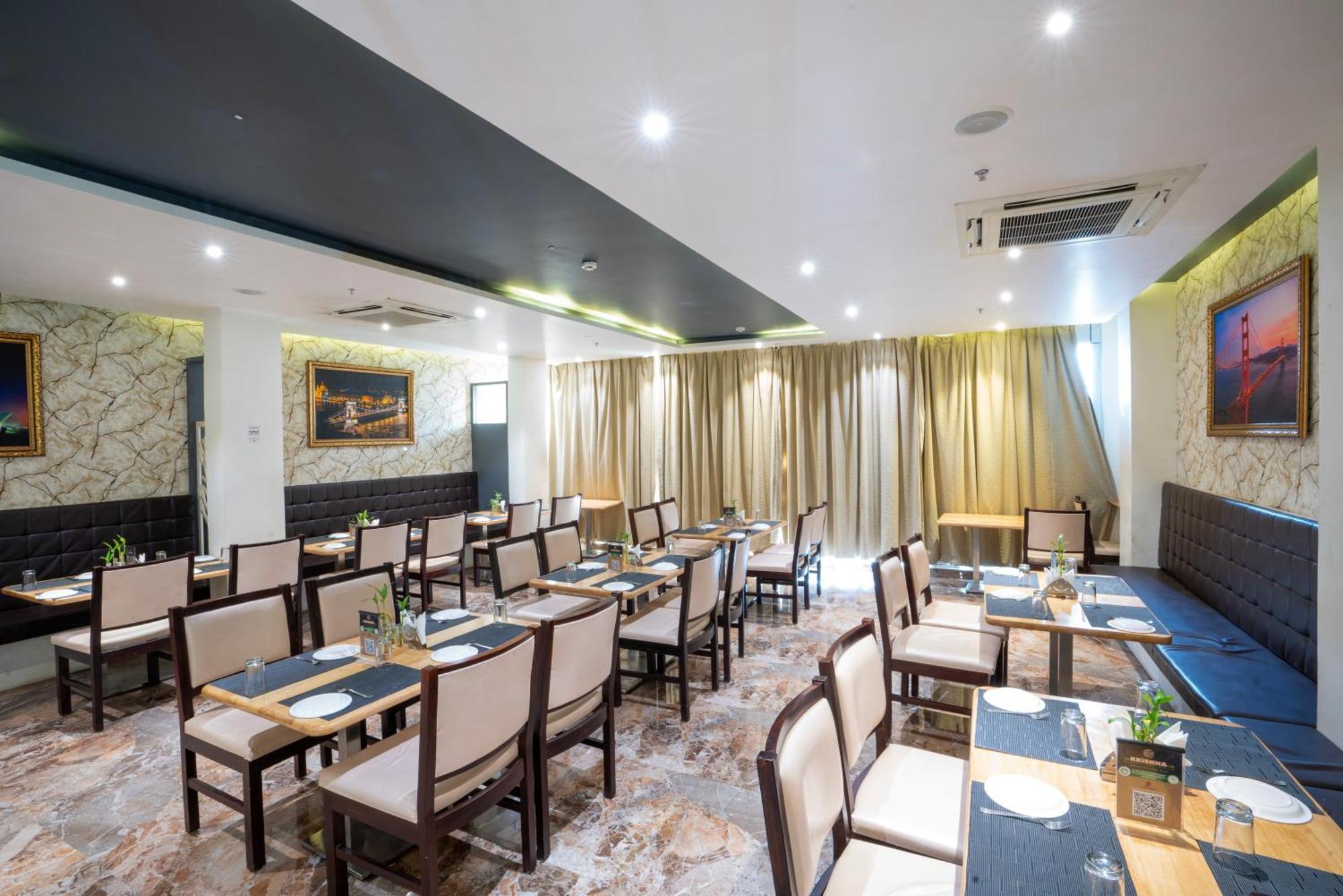 Park Signature Hotels - Royal Benza Vijayawada Exterior photo